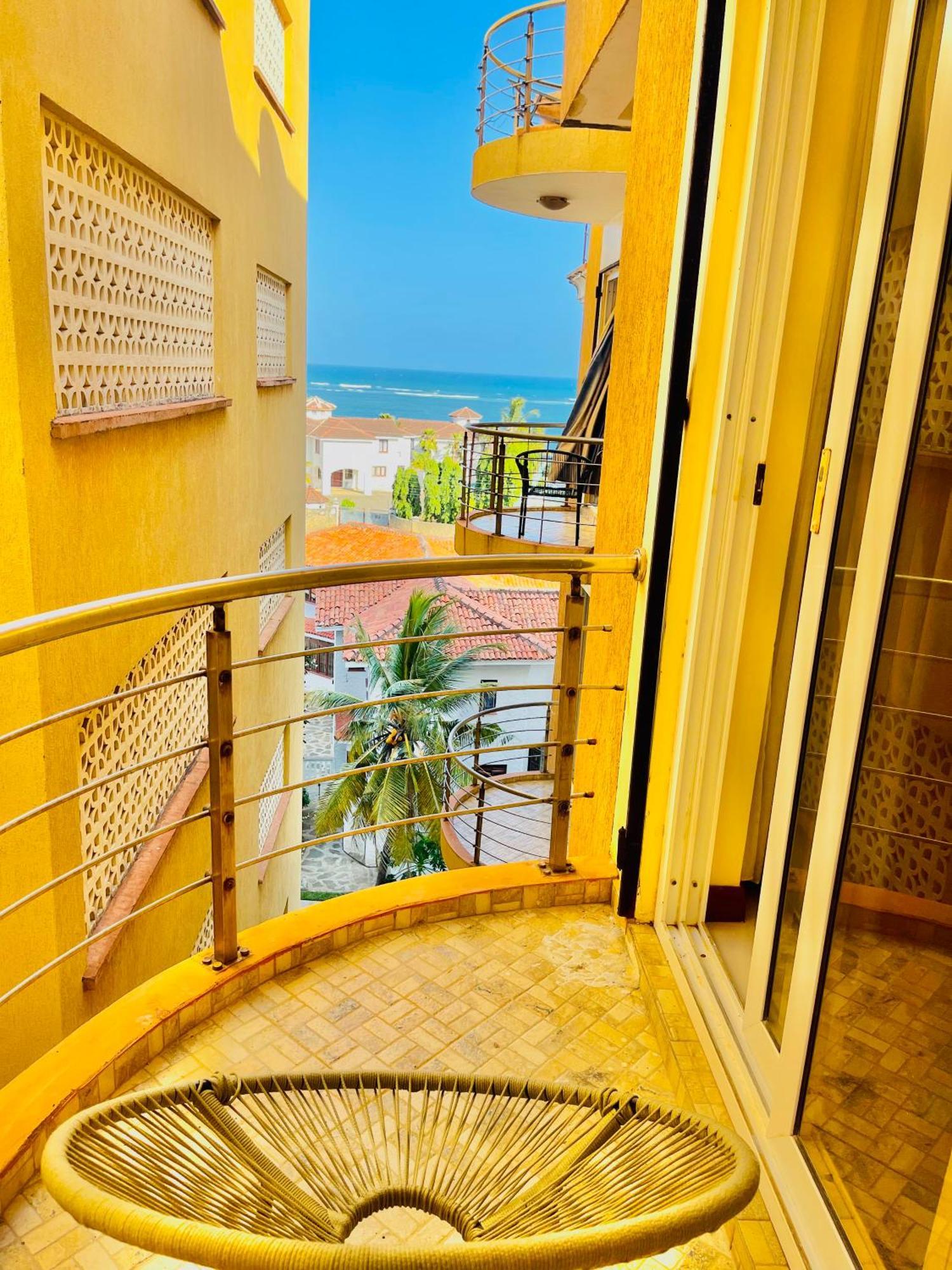 蒙巴萨Elna'S Nyali - Work & Unwind - Pool, Sea Views, Ac & Fast Wi-Fi住宿加早餐旅馆 外观 照片
